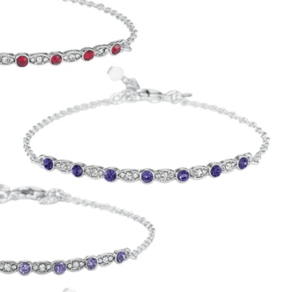AVON Elegant Rhinestone Blue Bracelet